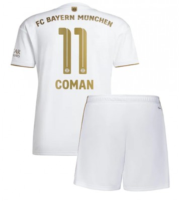 Bayern Munich Kingsley Coman #11 babykläder Bortatröja barn 2022-23 Korta ärmar (+ Korta byxor)